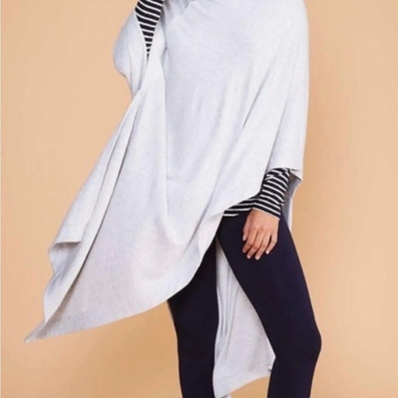 Lou & grey Sweatshirt Poncho - Picture 1 of 6